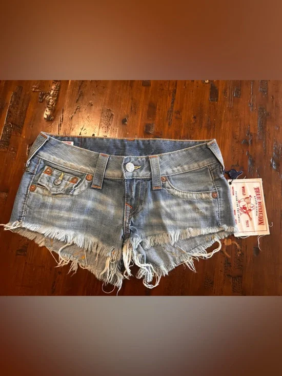 True Religion Light Blue Distressed Denim Jean Shorts - Picture 3 of 3